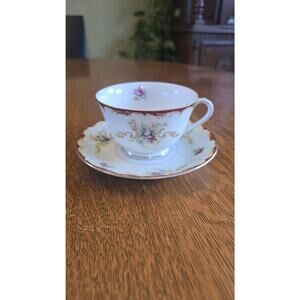 Harmony House Wembley Fine China Teacup Saucer Floral Gold Trim Made Japan